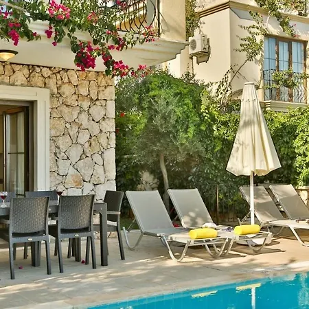 Hotel у моря Kaş